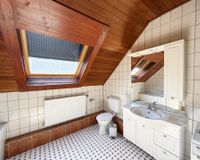 Badezimmer 1. OG