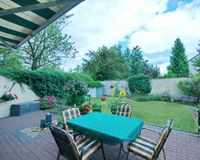 Terrasse mit Nachmittagssonne