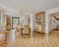 Offener Wohn-/Essbereich