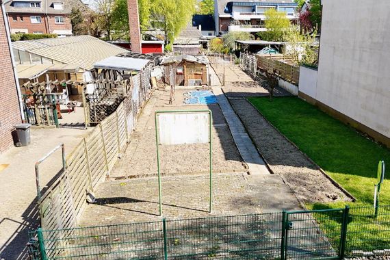 KR-HÜLS: TOP BAUGRUNDSTÜCK MIT VORHANDENER BAUGENEHMIGUNG ZU KAUFEN