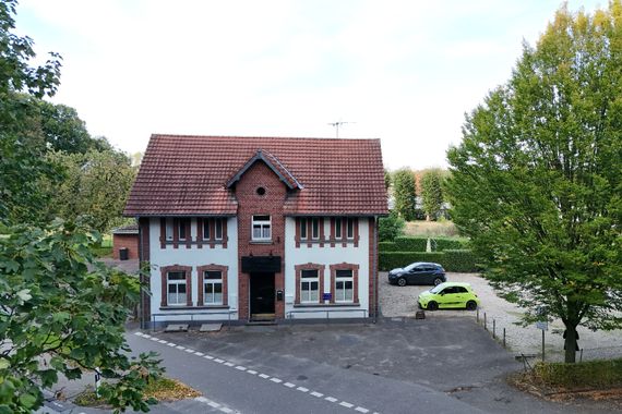 ATTRAKTIVES WOHN- UND GESCHÄFTSHAUS IN BEDBURG-HAU ZU VERKAUFEN!