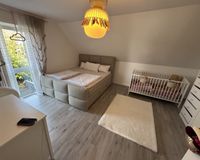 Schlafzimmer-/ Kinderzimmer