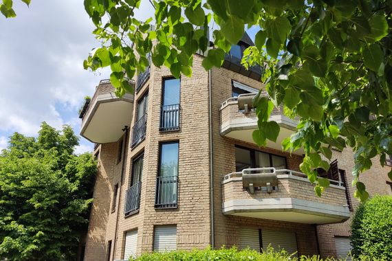 Spitzenwohnung (2 Zi.) am EKO Haus - mit Balkon, Lift und TG (in Niederkassel)