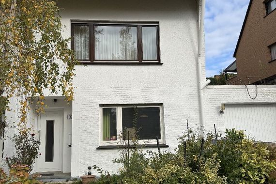 Ruhig gelegene Doppelhaushälfte 
Ratingen - Homberg
