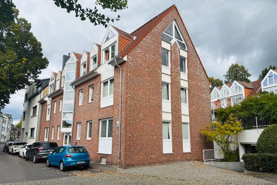 Seltene Gelegenheit im Herzen von Kaiserswerth - Charmante Erdgeschosswohnung mit Garten!