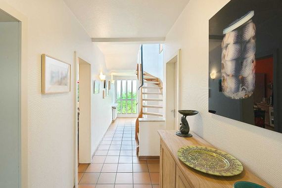 Tolles Einfamilienhaus mit nicht einsehbarem Garten im Düsseldorfer Süden