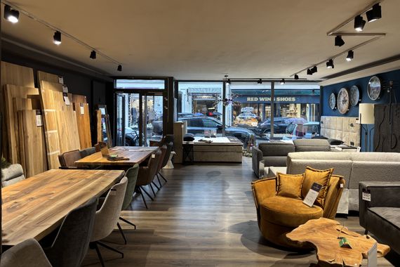 Düsseldorf-Carlstadt: Provisionsfrei für den Mieter! Großzügiges Ladenlokal (Nur Non-food)!