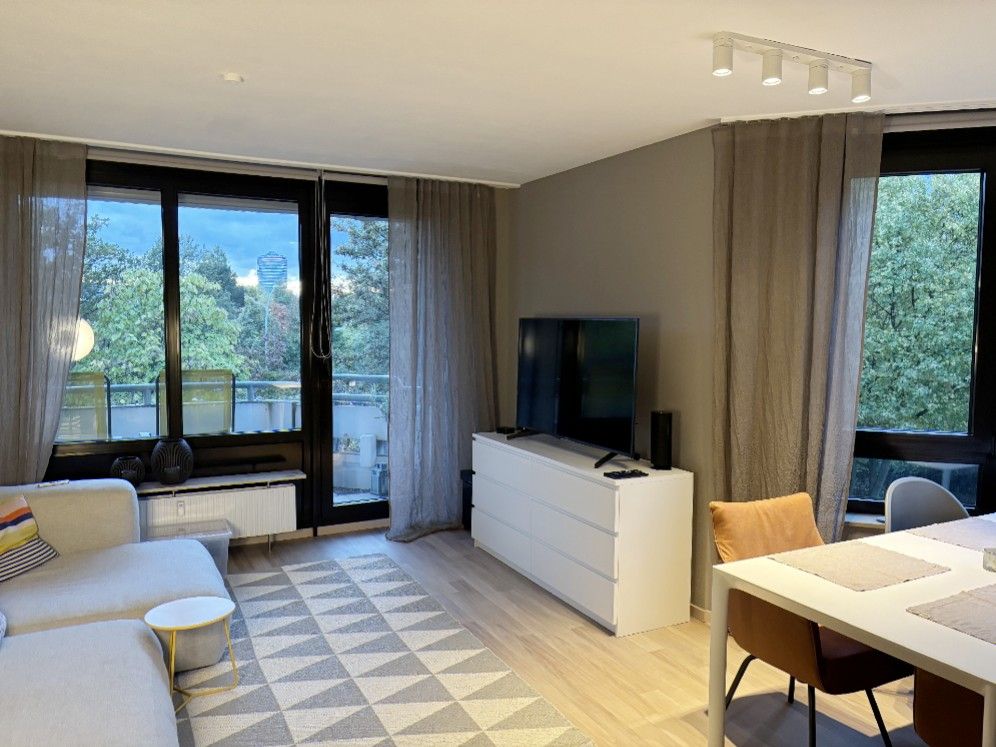 Düsseldorf-Niederkassel - Prima ausgestatte Balkonwohnung!!