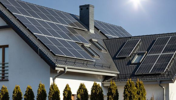 Solarpaket: Erleichterungen bei Balkonkraftwerke und Mieterstrom