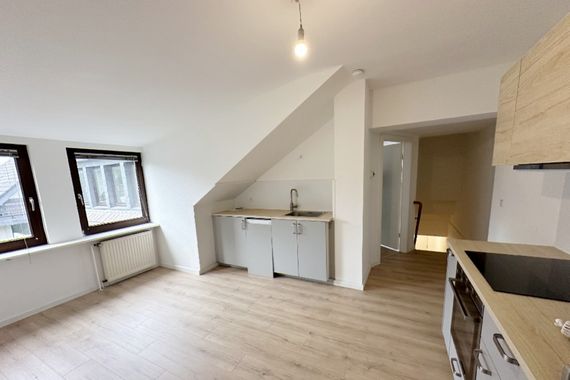 Düsseldorf-Stockum: 2-Zimmer-Einliegerwohnung mit Balkon!