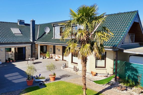 GROSSZÜGIGER BUNGALOW MIT EINLIEGERWOHNUNG IN XANTEN-BIRTEN ZU VERKAUFEN!