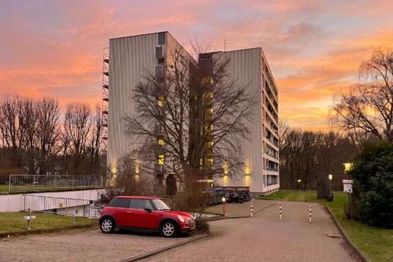 LEERSTEHENDES ERDGESCHOSSAPARTMENT MIT LOGGIA IN KREFELD-INRATH ZU KAUFEN!!!