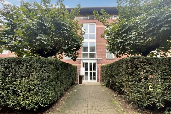 MODERNE ZWEI-ZIMMERWOHNUNG MIT BALKON IN UERDINGEN ZU MIETEN!