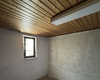 Kellerraum mit Fenster