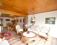 Wohnzimmer und Essbereich