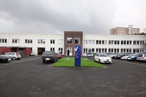 1560m² ZU SCHULUNGSZWECKEN, WERKSTATT, LAGER UND BÜRO-SCHULUNGSRÄUME ZU MIETEN!