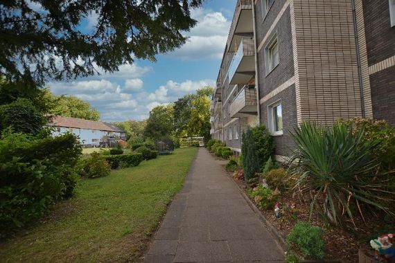 Schöne Eigentumswohnung mit Balkon  ausschließlich zur Kapitalanlage (!)